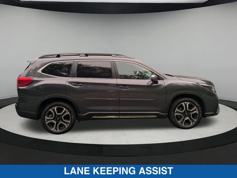 Used 2023 Subaru Ascent Limited w/ Technology Package AWD/4WD image 2