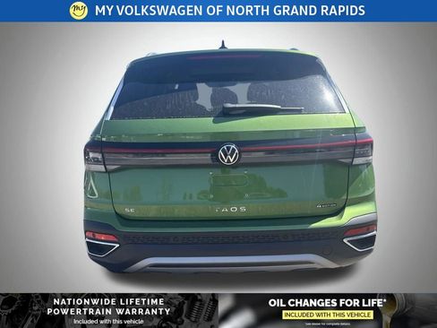 New 2026 Volkswagen Taos SE AWD/4WD image 6