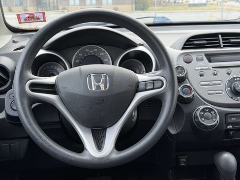 Used 2013 Honda Fit image 39