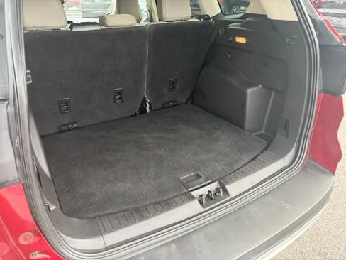 Used 2019 Ford Escape SE FWD image 29
