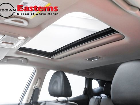 Used 2022 Nissan Rogue Sport SL w/ Premium Package image 73