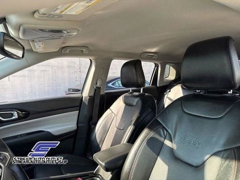 Used 2022 Jeep Compass Limited image 20