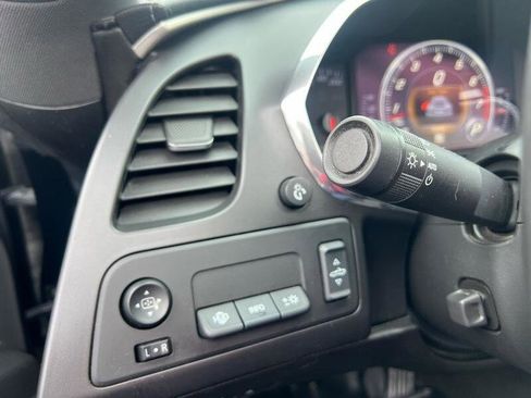 Used 2014 Chevrolet Corvette Stingray Convertible w/ 2LT Preferred Equipment Group image 27