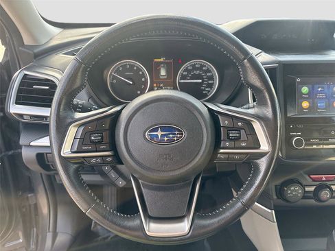 Used 2022 Subaru Forester Premium image 12