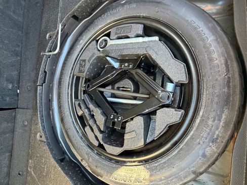 Used 2012 Subaru Impreza 2.0i Premium image 13