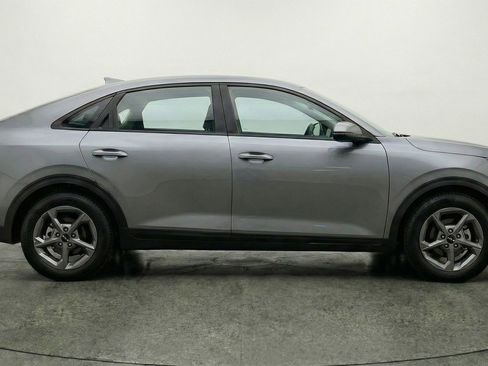 Used 2025 Kia K4 LXS image 11