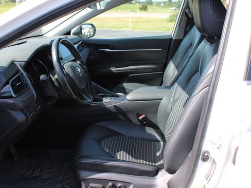 Used 2024 Toyota Camry SE FWD image 16
