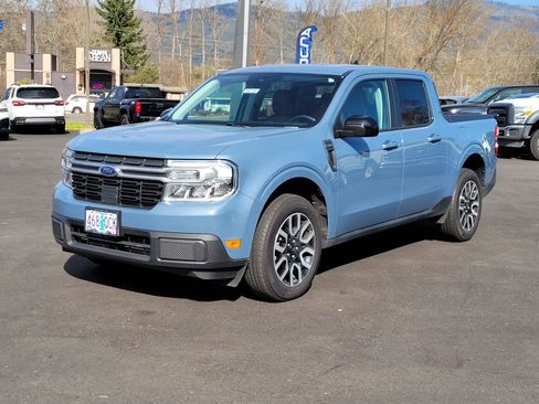 Used 2024 Ford Maverick Lariat image 1