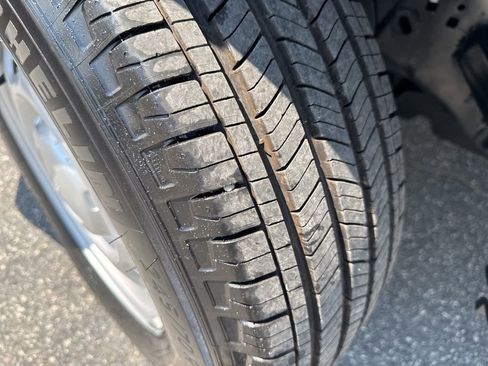 Used 2023 Ford F150 XL image 25