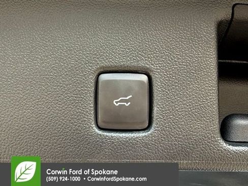Used 2023 Ford Escape Active w/ Tech Pack #1 AWD/4WD image 16
