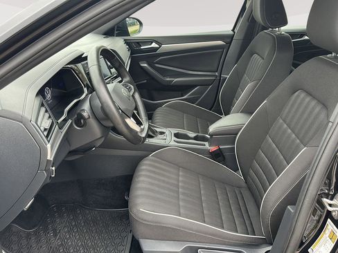 Used 2024 Volkswagen Jetta Sport FWD image 13