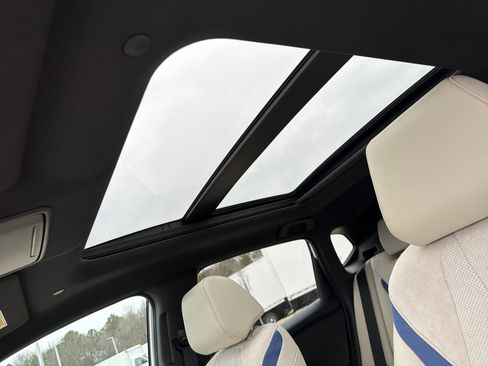 Certified 2025 Acura ADX A-Spec image 28