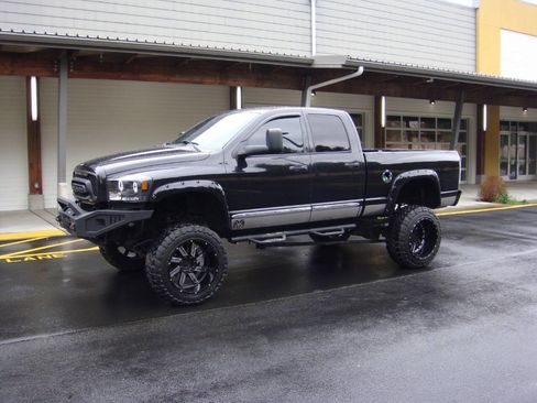 Used 2007 Dodge Ram 3500 Truck Laramie AWD/4WD image 1