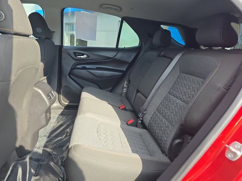 Used 2023 Chevrolet Equinox LT image 14