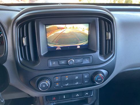 Used 2020 Chevrolet Colorado W/T w/ WT Convenience Package AWD/4WD image 60