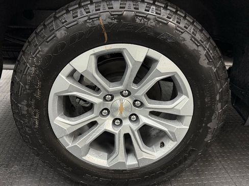 New 2026 Chevrolet Silverado 1500 LTZ w/ LTZ Premium Package image 12