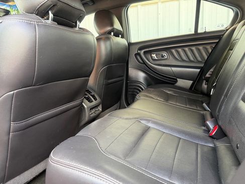 Used 2013 Ford Taurus SHO AWD/4WD image 18