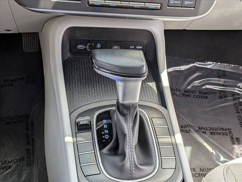 Used 2024 Hyundai Kona SEL FWD image 13