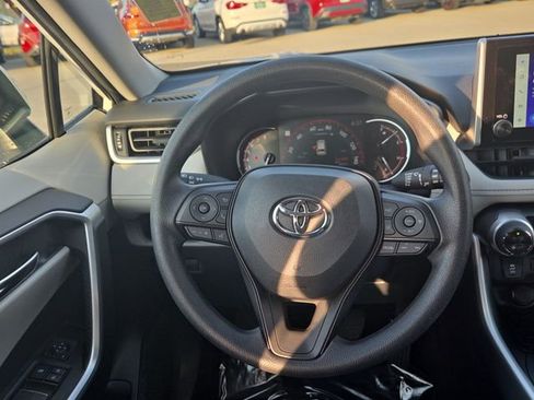 Used 2024 Toyota RAV4 XLE image 12