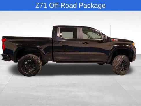 Used 2025 Chevrolet Silverado 1500 RST w/ Convenience Package II image 9