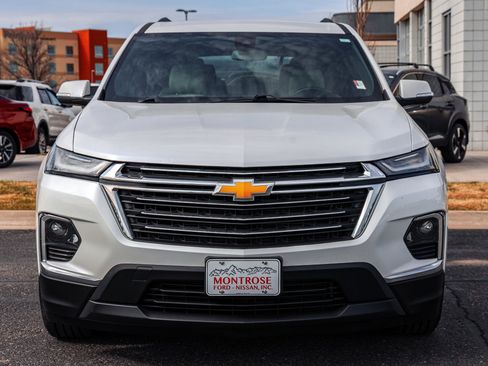 Used 2022 Chevrolet Traverse LT w/ LPO, Floor Liner Package image 2