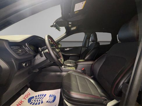 Certified 2025 Ford Escape ST-Line image 9