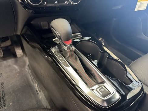 New 2026 Chevrolet Trax RS w/ Sunroof Package image 30