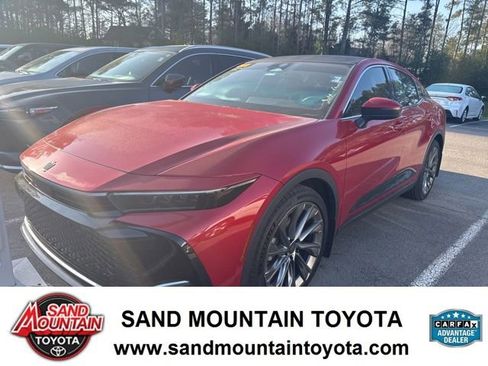 Used 2024 Toyota Crown Limited w/ Advanced Technology Package image 1