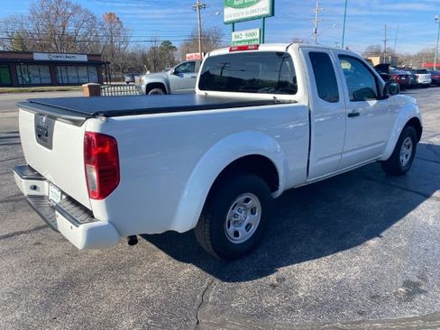 Used 2019 Nissan Frontier S image 4