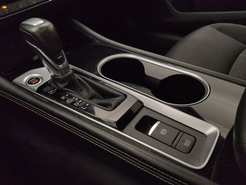 Used 2023 Nissan Altima 2.5 SV w/ SV Premium Package image 26