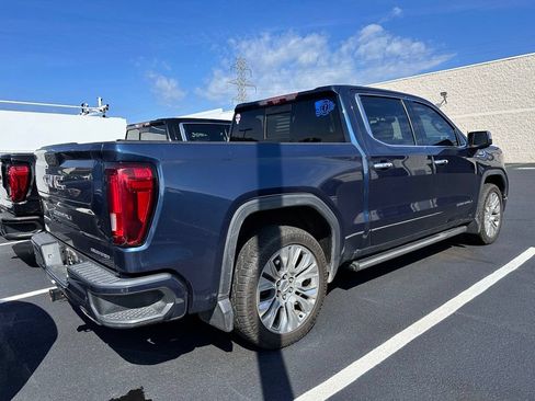 Certified 2021 GMC Sierra 1500 Denali w/ Denali Ultimate Package AWD/4WD image 4