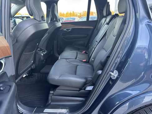 Used 2023 Volvo XC90 B6 Plus image 26