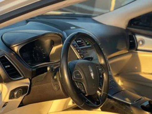 Used 2016 Lincoln MKX Black Label w/ Technology Package image 9