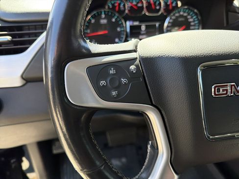 Used 2020 GMC Yukon XL SLT w/ Value Plus Edition image 26