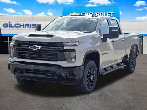 New 2026 Chevrolet Silverado 2500 Custom w/ Custom Value Package AWD/4WD image 4