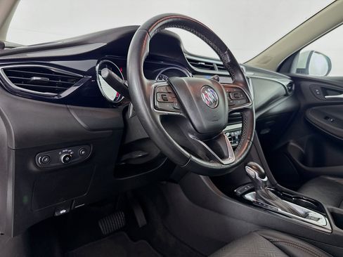 Used 2022 Buick Encore GX Essence FWD image 22