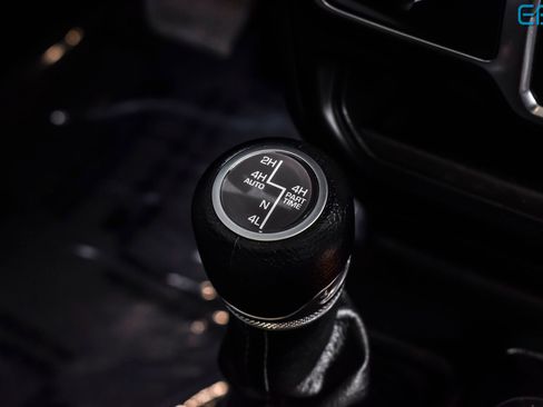 Used 2025 Jeep Wrangler Unlimited Sahara w/ Safety Group image 30