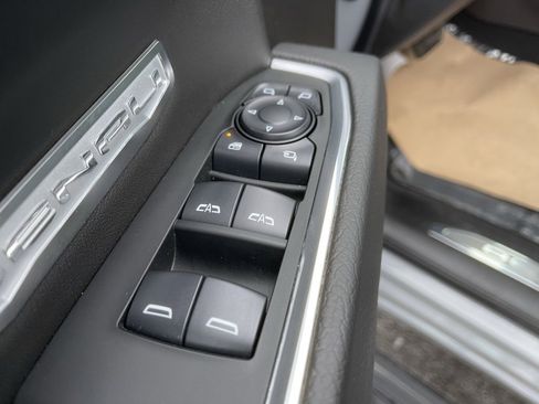 Used 2024 GMC Sierra 1500 Denali w/ Denali Reserve Package image 10