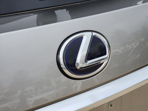 Certified 2020 Lexus RX 450hL AWD w/ Premium Package image 12