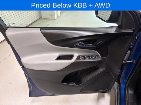 Used 2022 Chevrolet Equinox LT AWD/4WD image 7