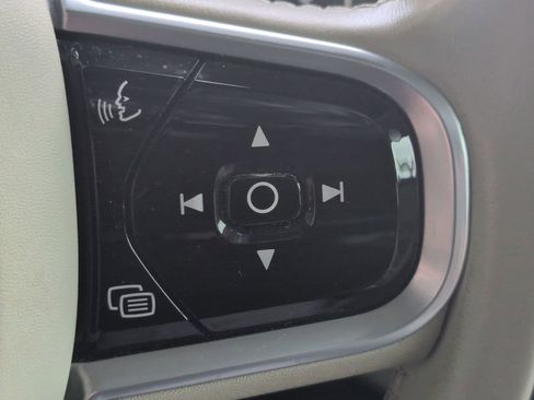 Used 2020 Volvo S60 T5 Inscription w/ Protection Package Premier image 19