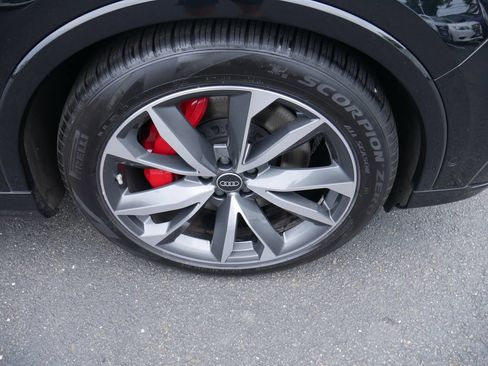 Certified 2023 Audi SQ7 Prestige w/ Prestige Package AWD/4WD image 19