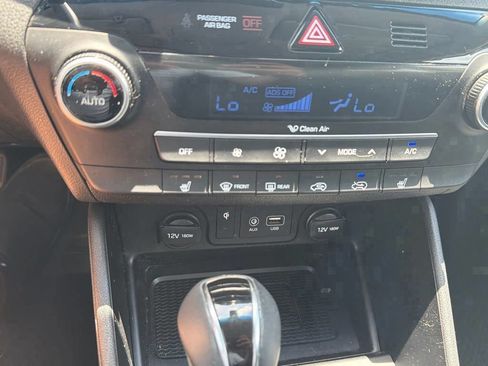 Used 2020 Hyundai Tucson Sport FWD image 30