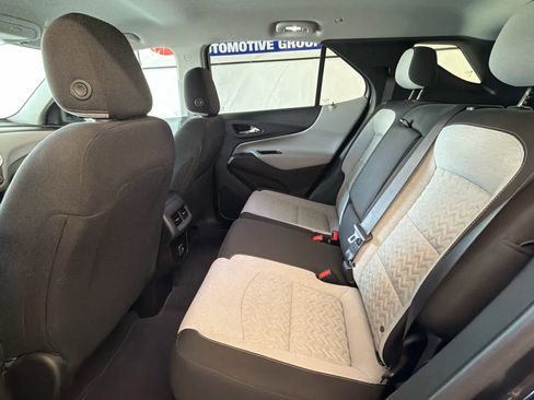 Used 2022 Chevrolet Equinox LT FWD image 19