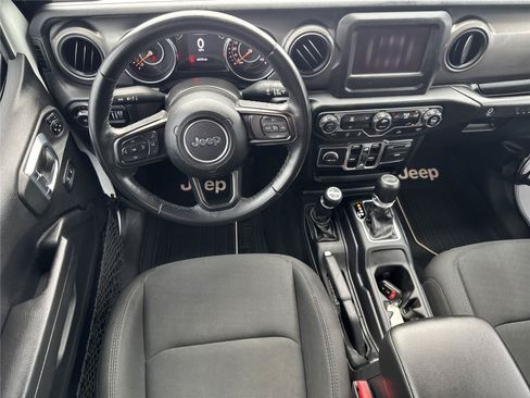 Used 2022 Jeep Wrangler Unlimited Sport AWD/4WD image 16