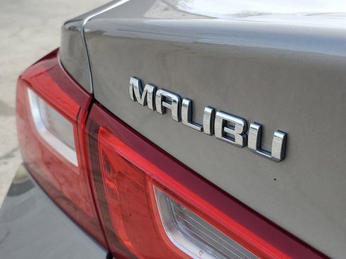 Used 2024 Chevrolet Malibu LT FWD image 9