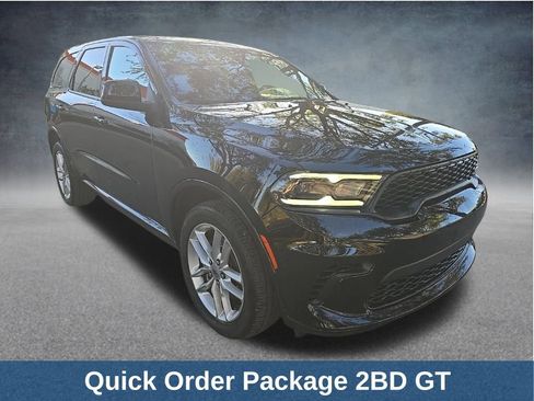 Used 2024 Dodge Durango GT image 3