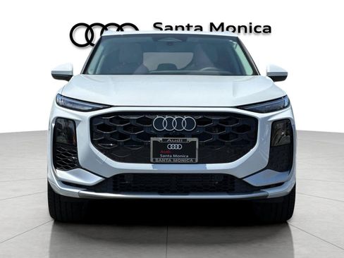 New 2026 Audi Q3 quattro 2.0T AWD/4WD image 10