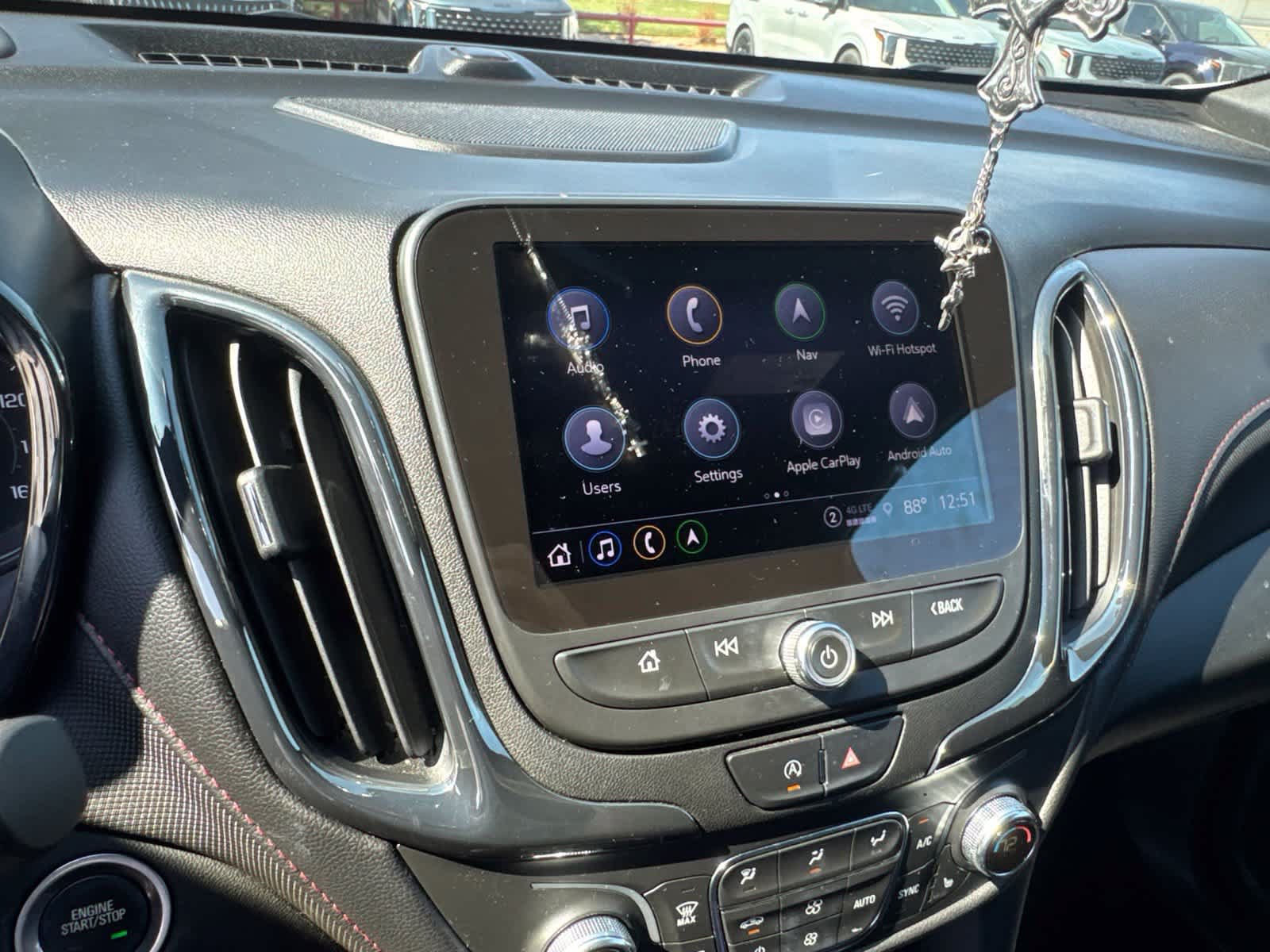 Used 2022 Chevrolet Equinox RS w/ RS Leather Package FWD image 7