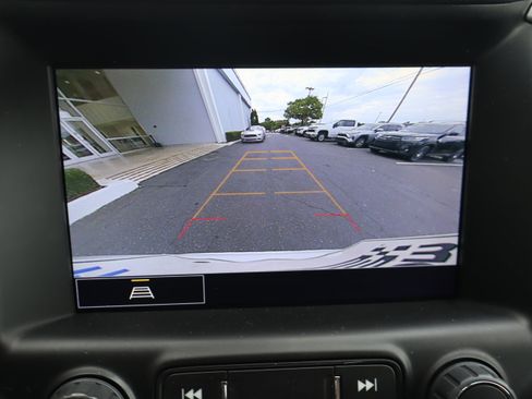 Certified 2023 GMC Terrain AT4 image 27